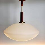Lampe à suspension vintage en glaçure opaline, Scandinavische stijl, teck, jaren 60