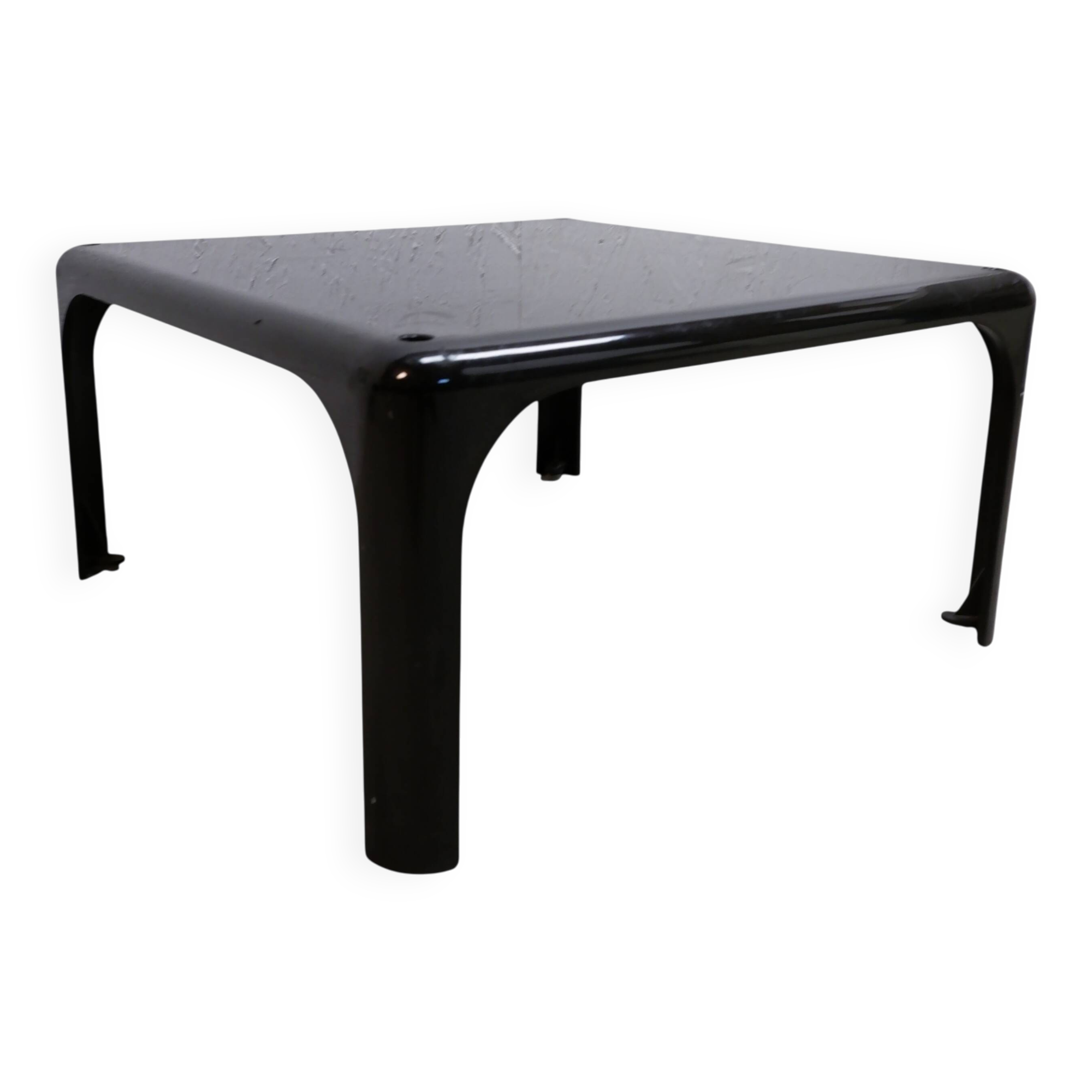 Vintage Artemide Demetrio table