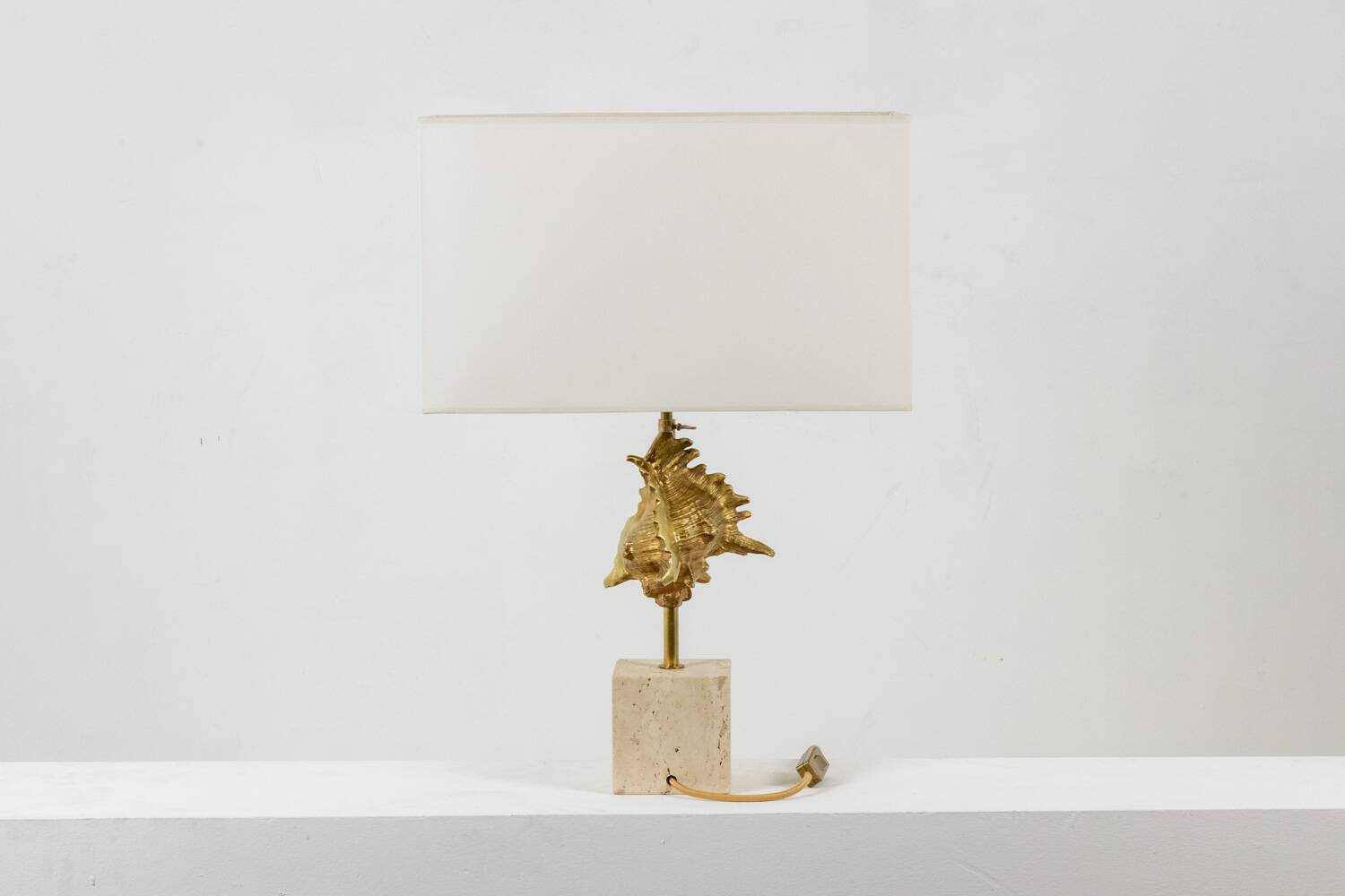 Maison Charles. Gilded bronze shell lamp. France, 1970s