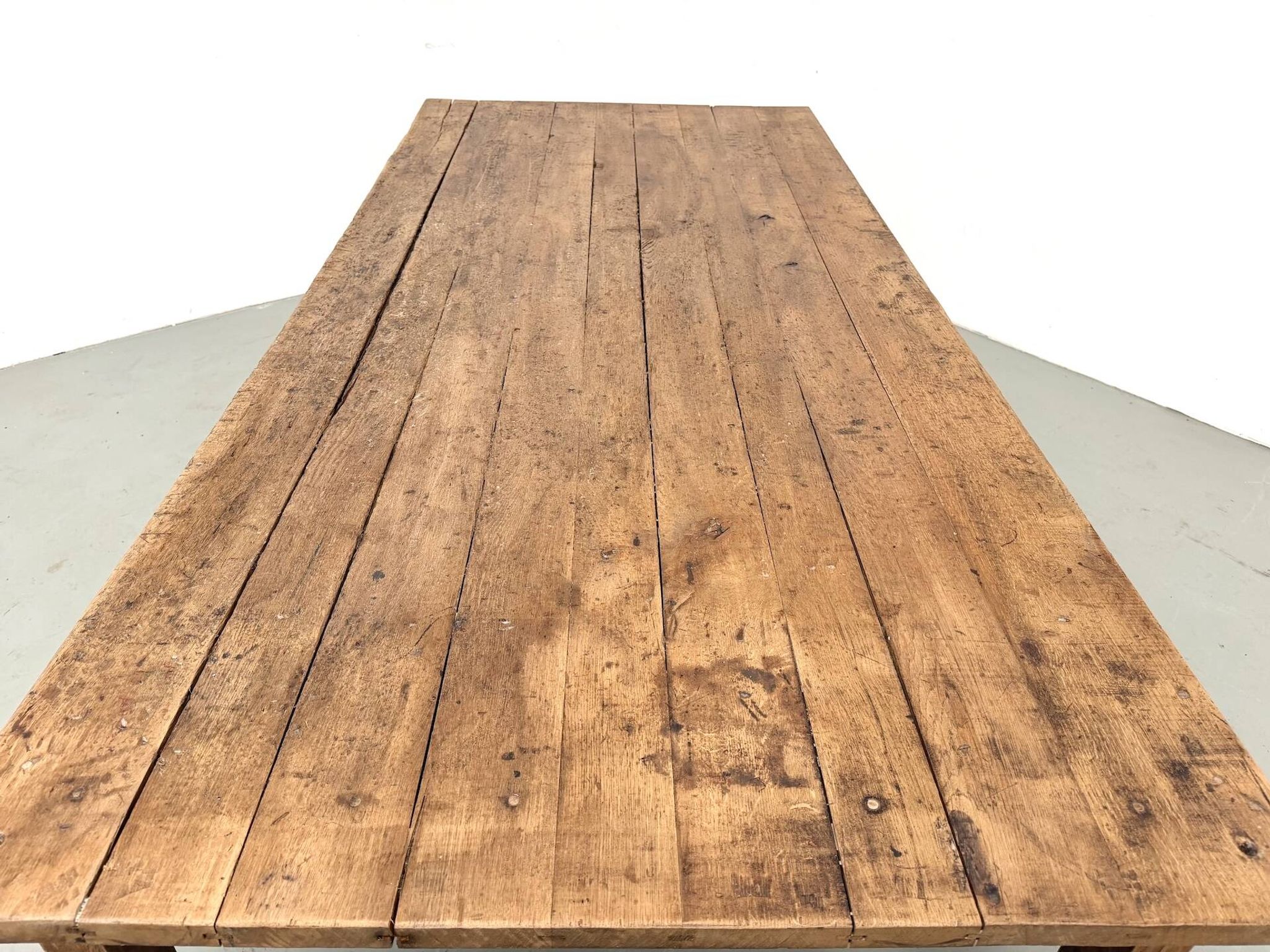 Brutalist farmhouse table in solid oak from the 1950s.