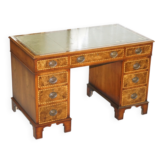 Victorian desk Merryweather in walnut and oak 1885 with leather.
