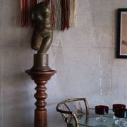 Vintage turned wooden column selette pedestal