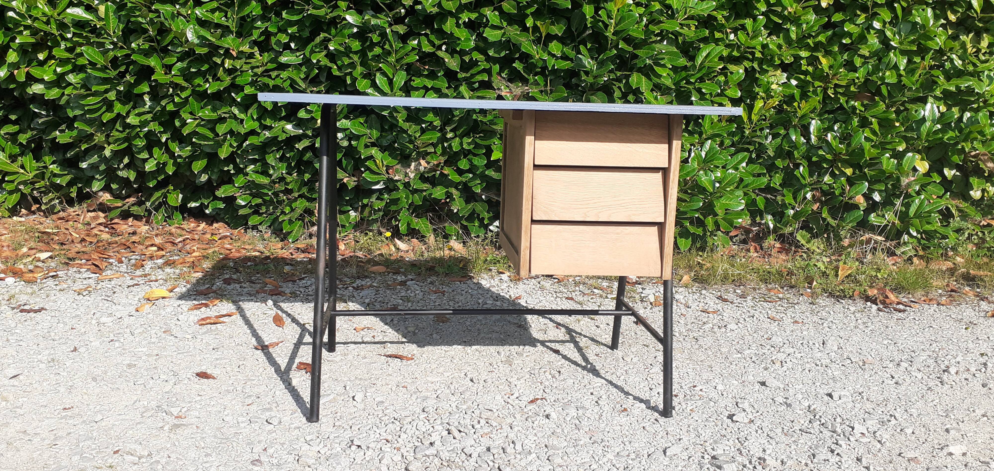 Desk 3 drawers wood and black metal year 50 vintage