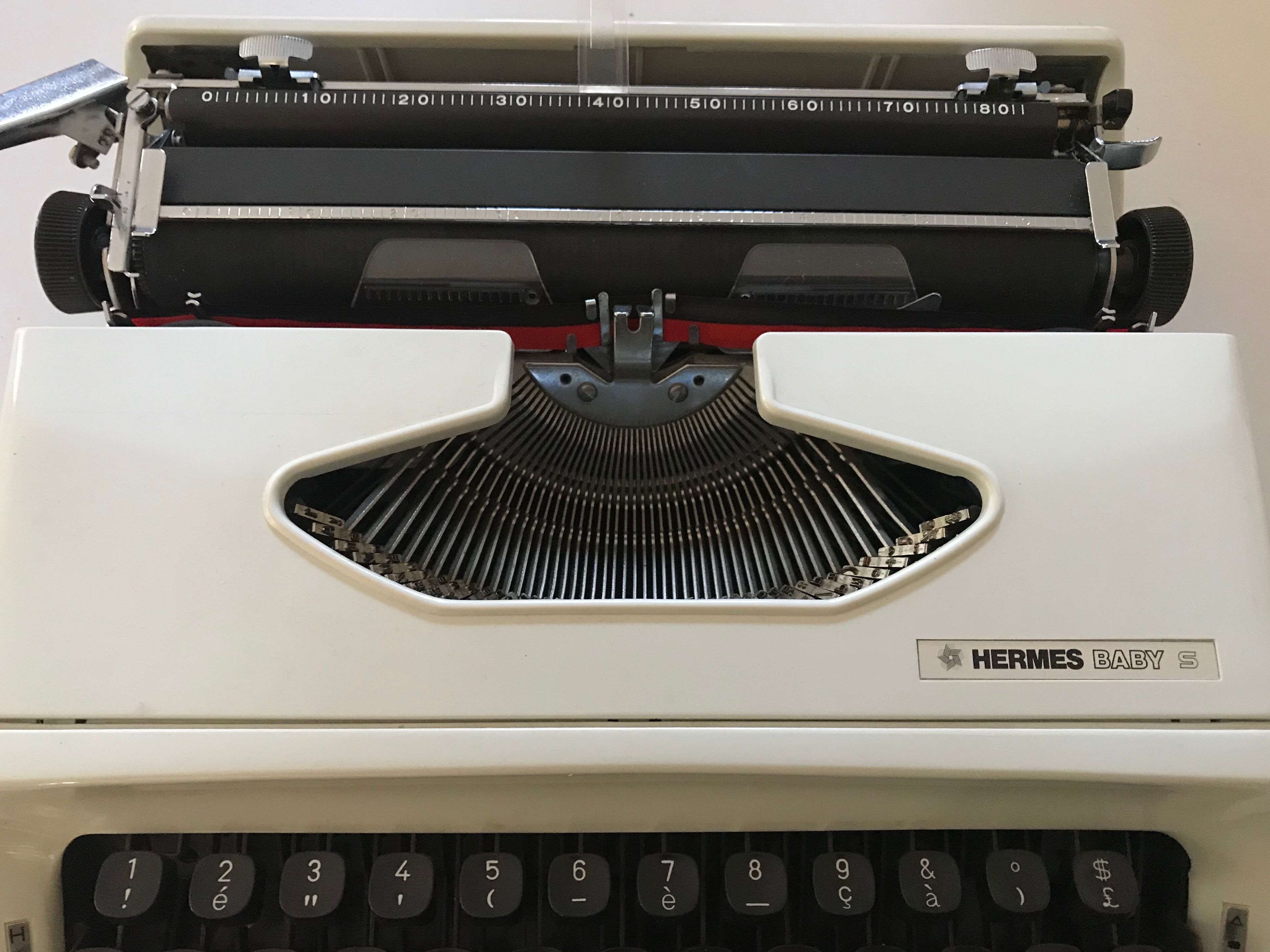 Hermes baby S typewriter 1970