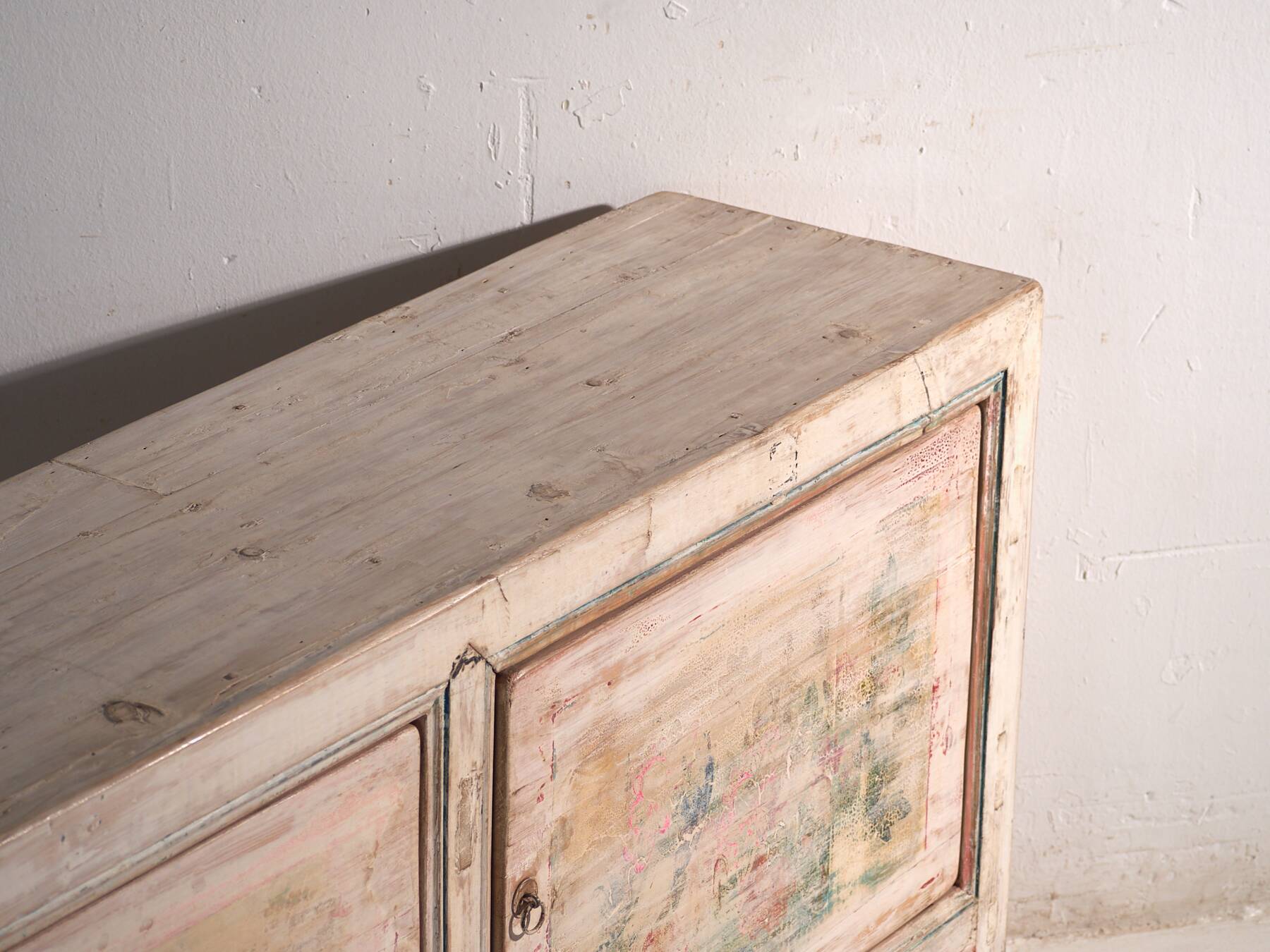 Antique white wooden sideboard (circa 1870)