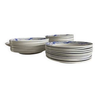 Service for 10 people in Saint-Amand earthenware from the 1930s