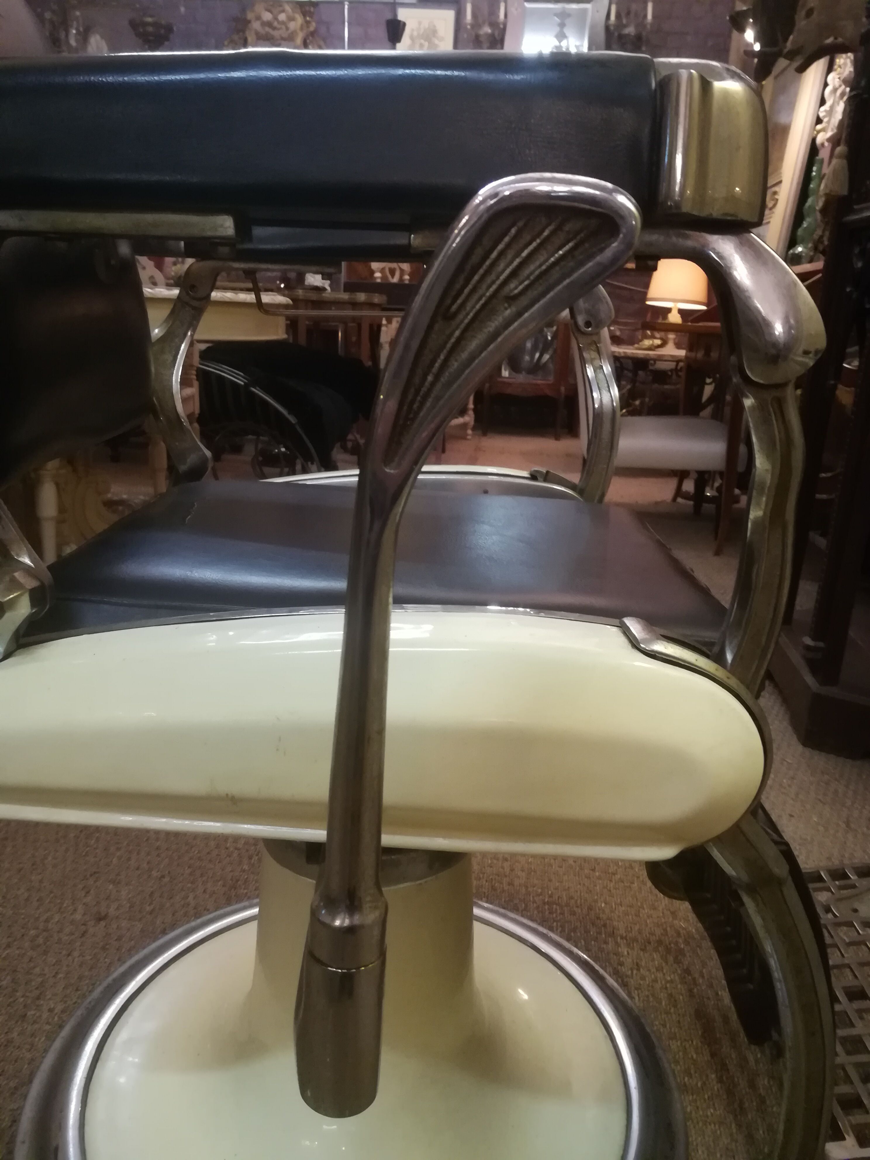 Belmont Barber Chair Legacy Model