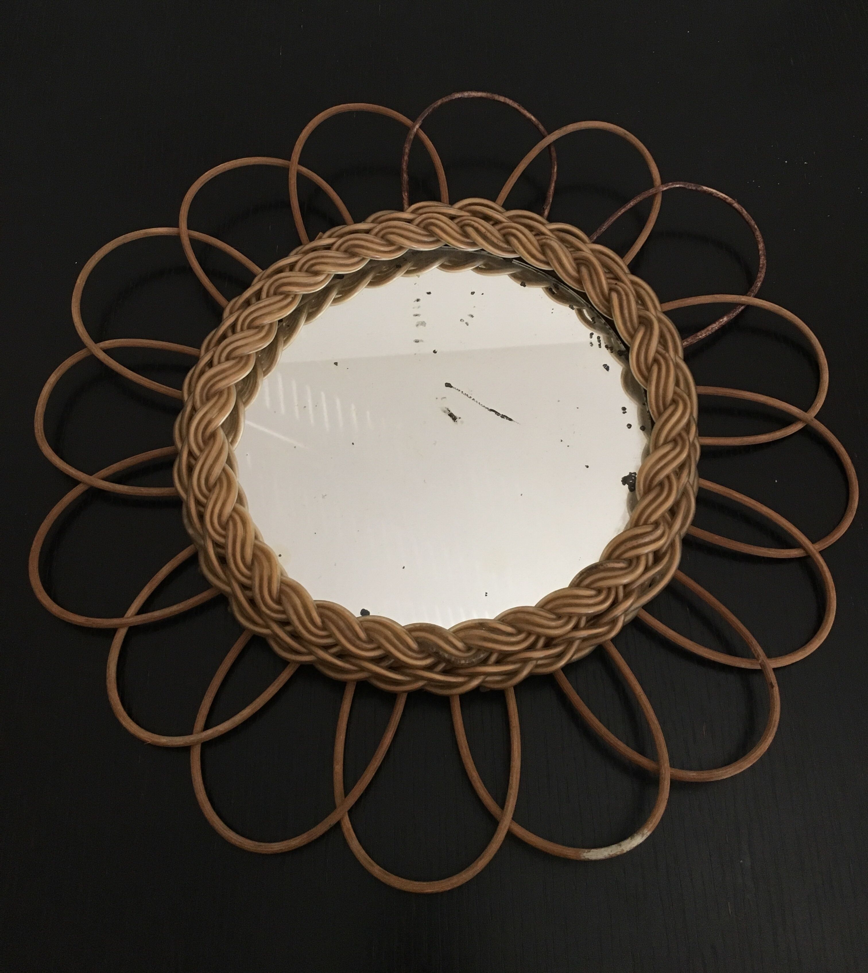Rattan mirror - 40 cm