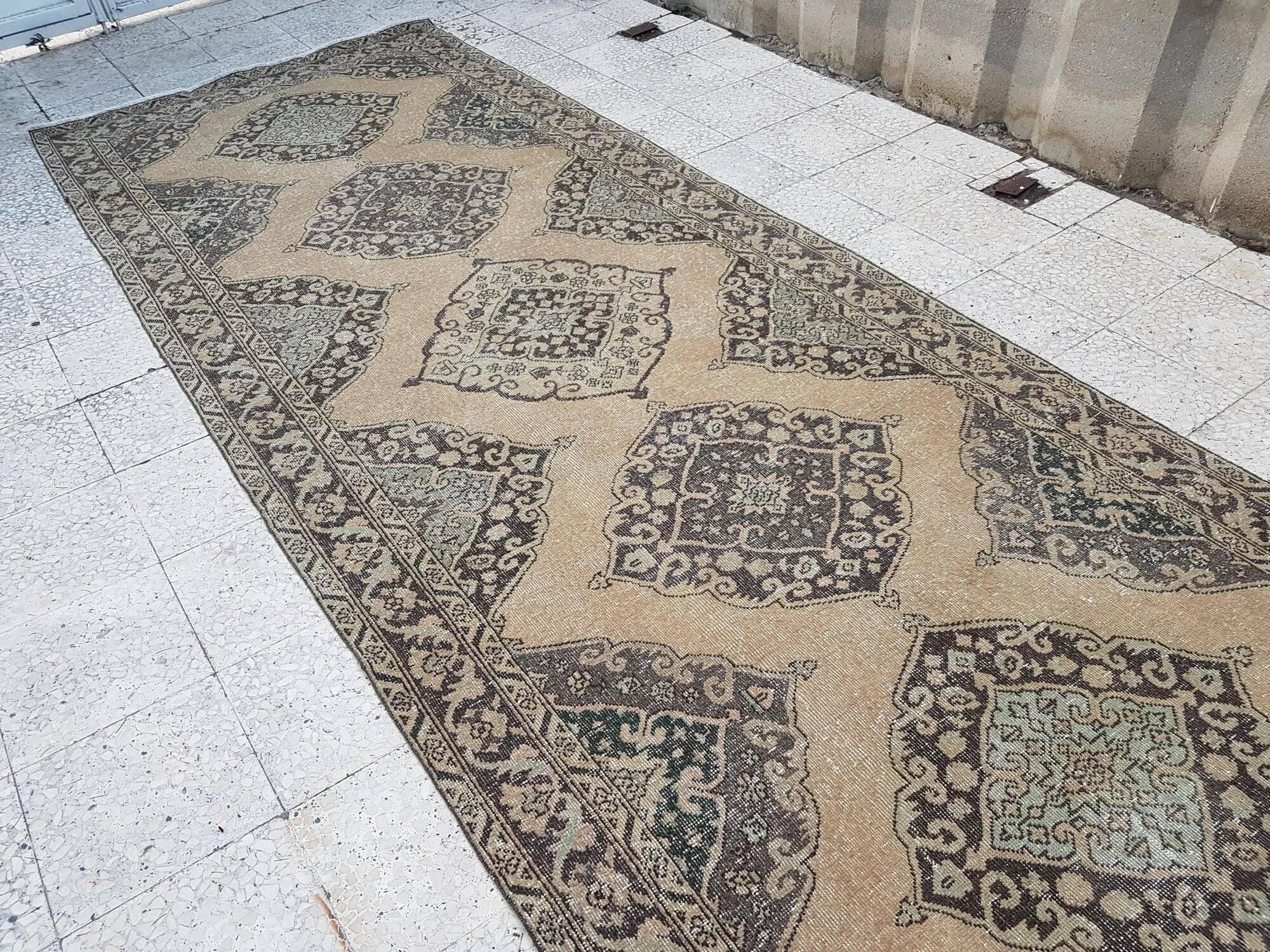 Vintage Turkish hallway rug 143x391 cm