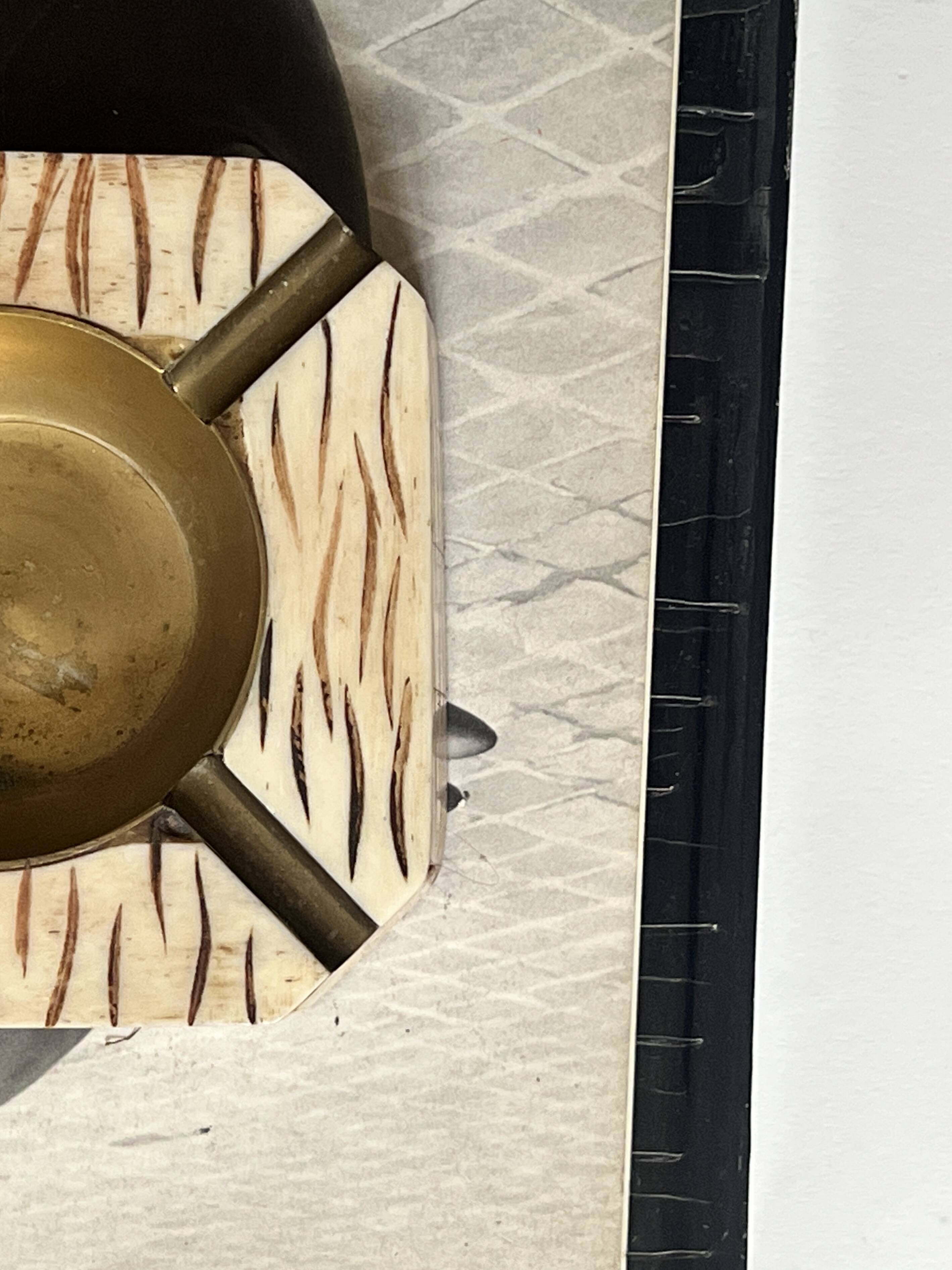 Italian ashtray in ivory zebra resin and brass, 1970s design.