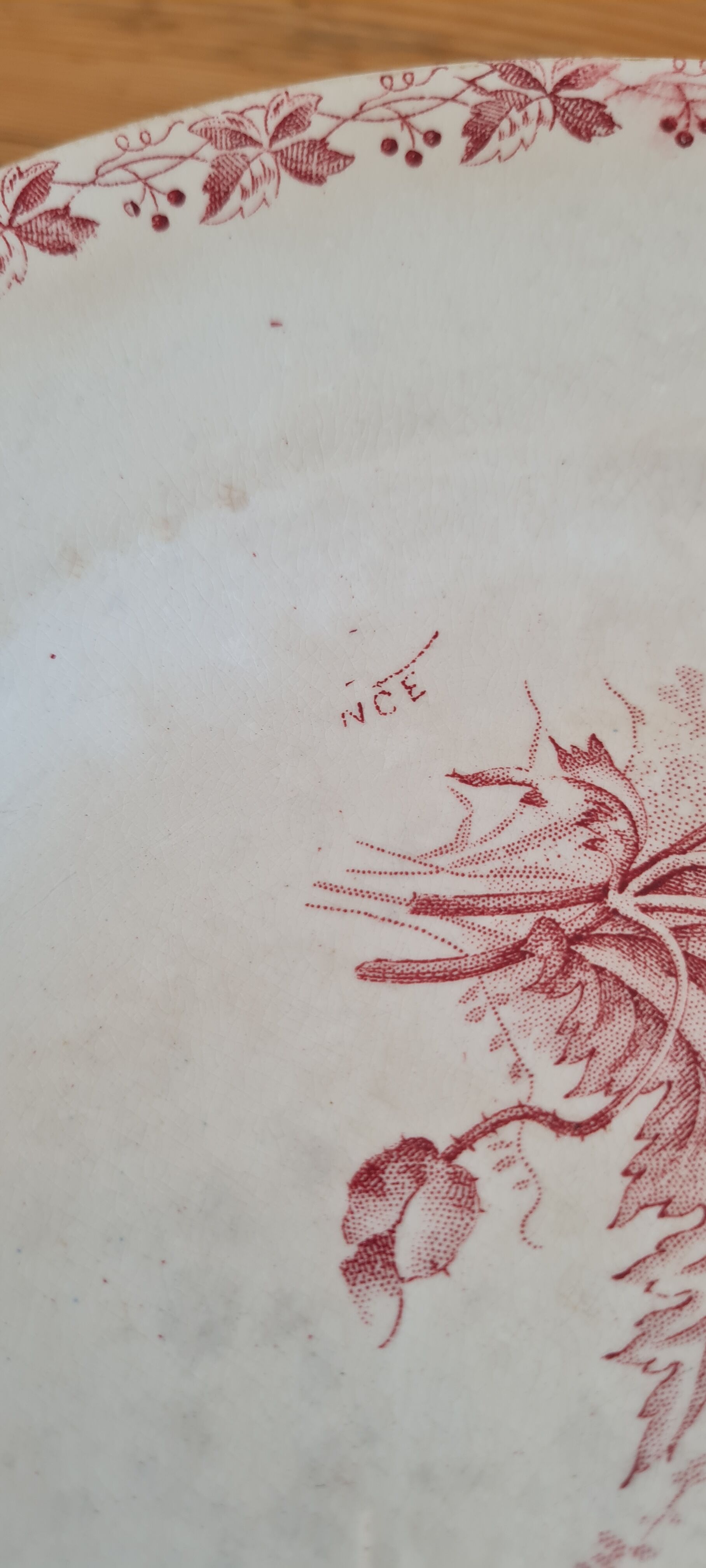 Serving of 6 plates in iron earth