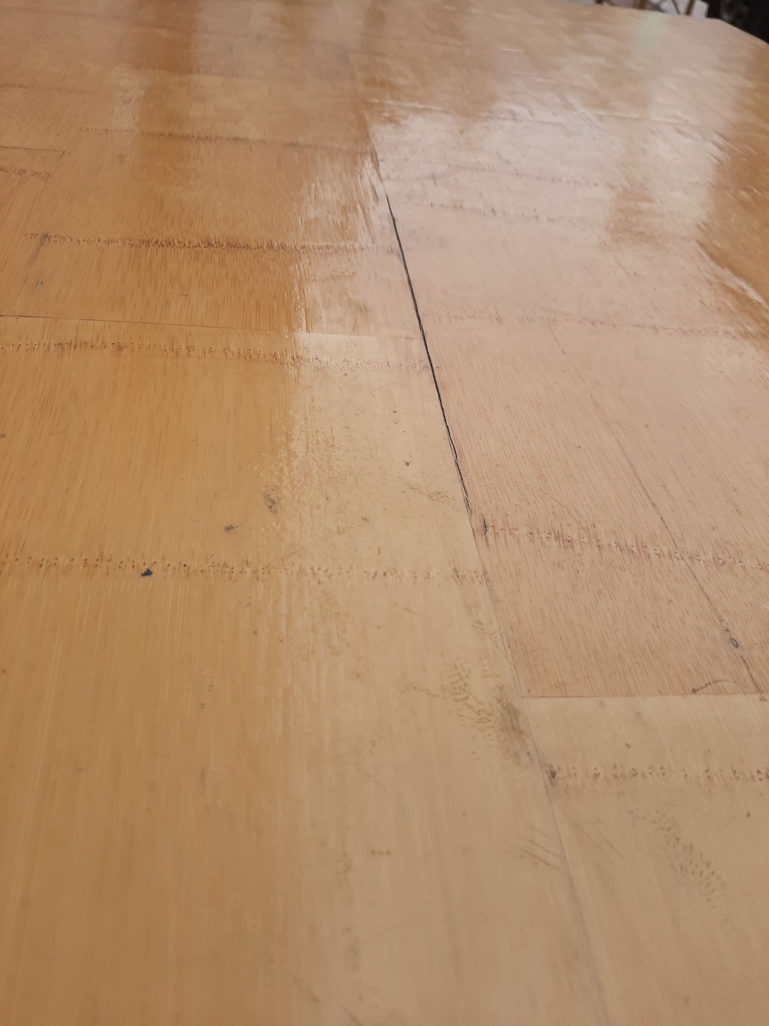 Table de salle à manger en rotin années 50
