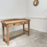 1930s jeweler's workbench usable as an office