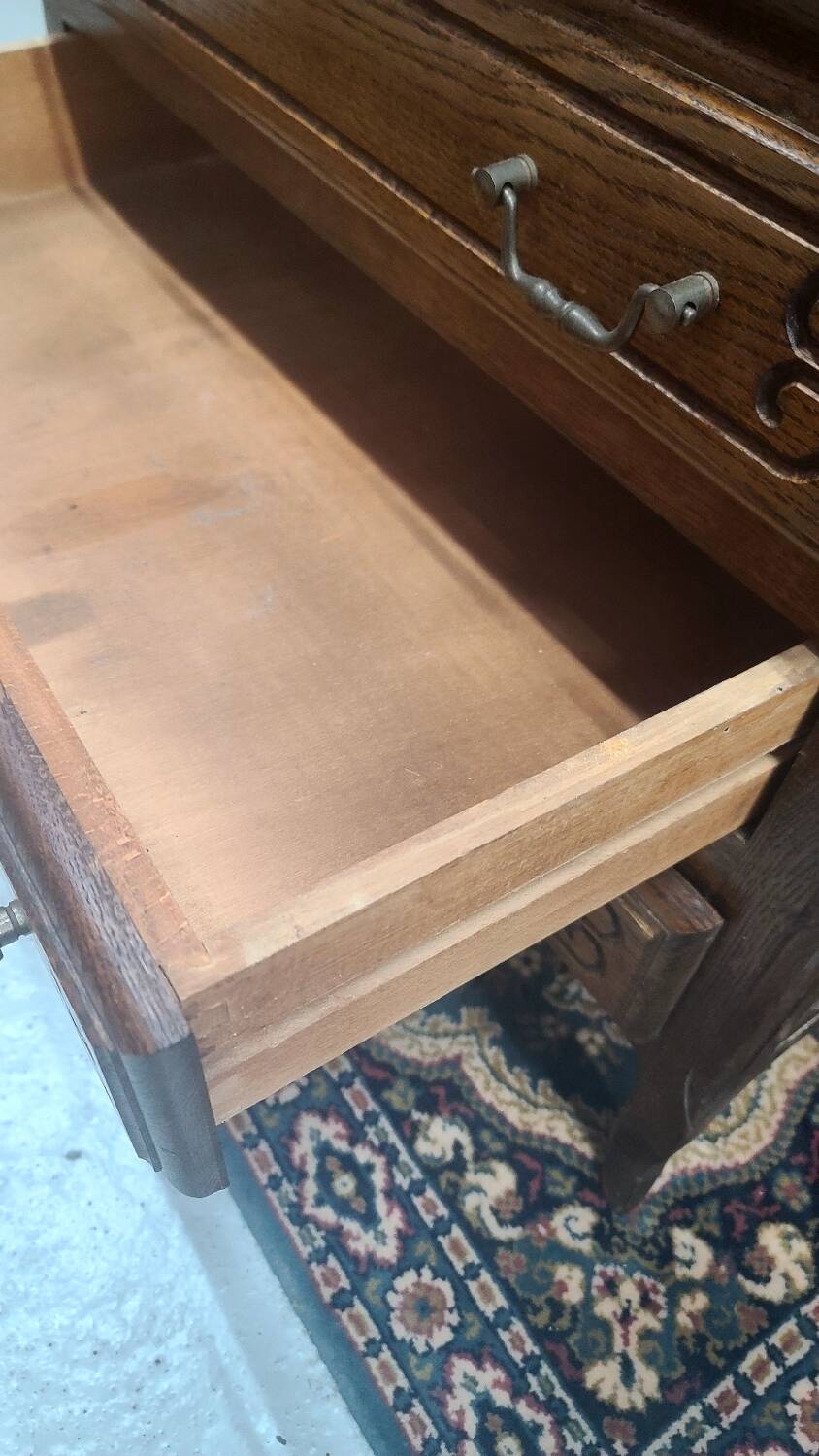 Small chest of drawers