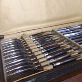 Series of dessert cutlery in stainless steel "with two lions"