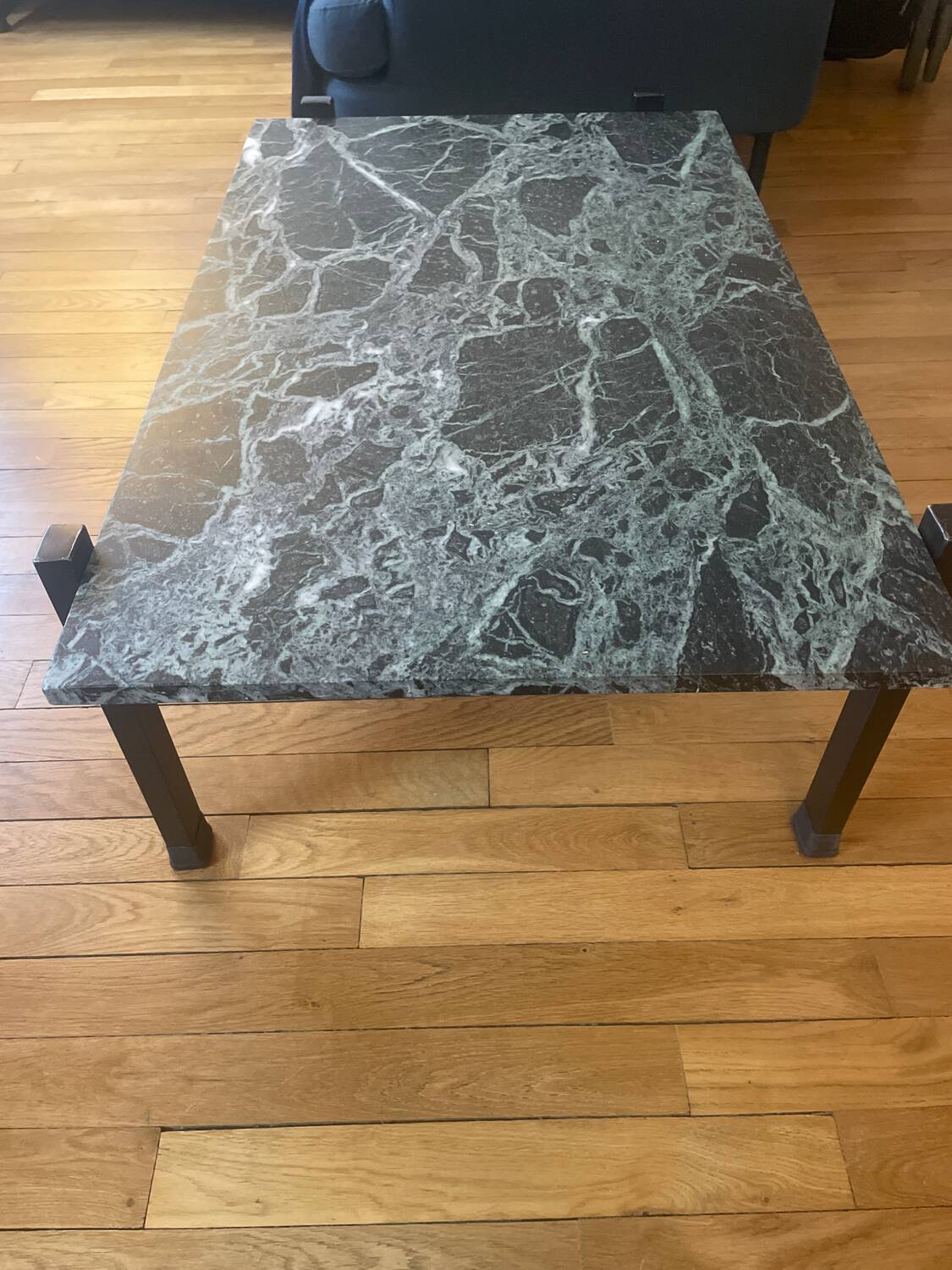 Italian marble coffee table from the 50s and 60s