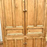 Armoire rustique ancienne