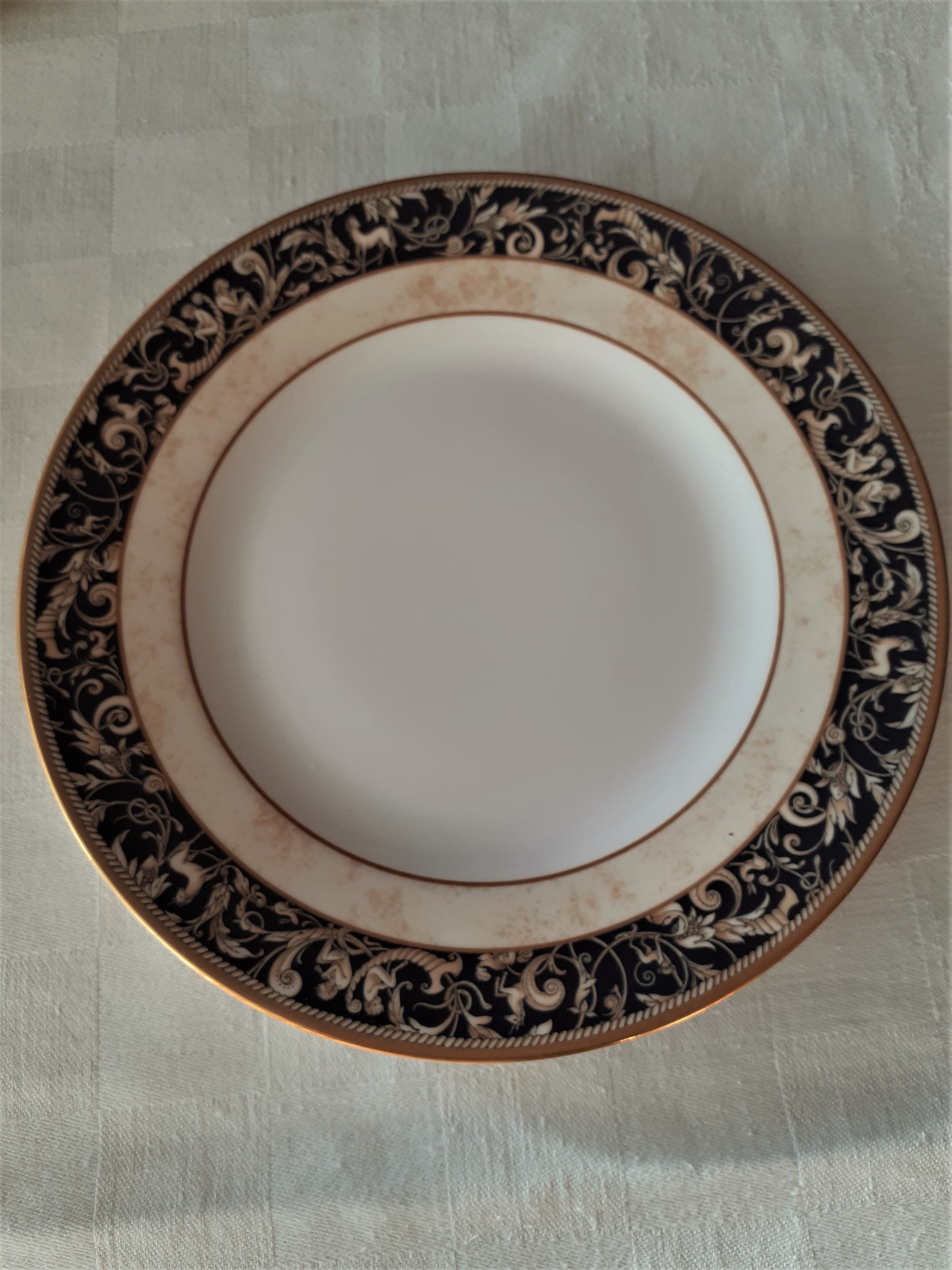 Table service Wedgwood fine porcelain model cornucopia