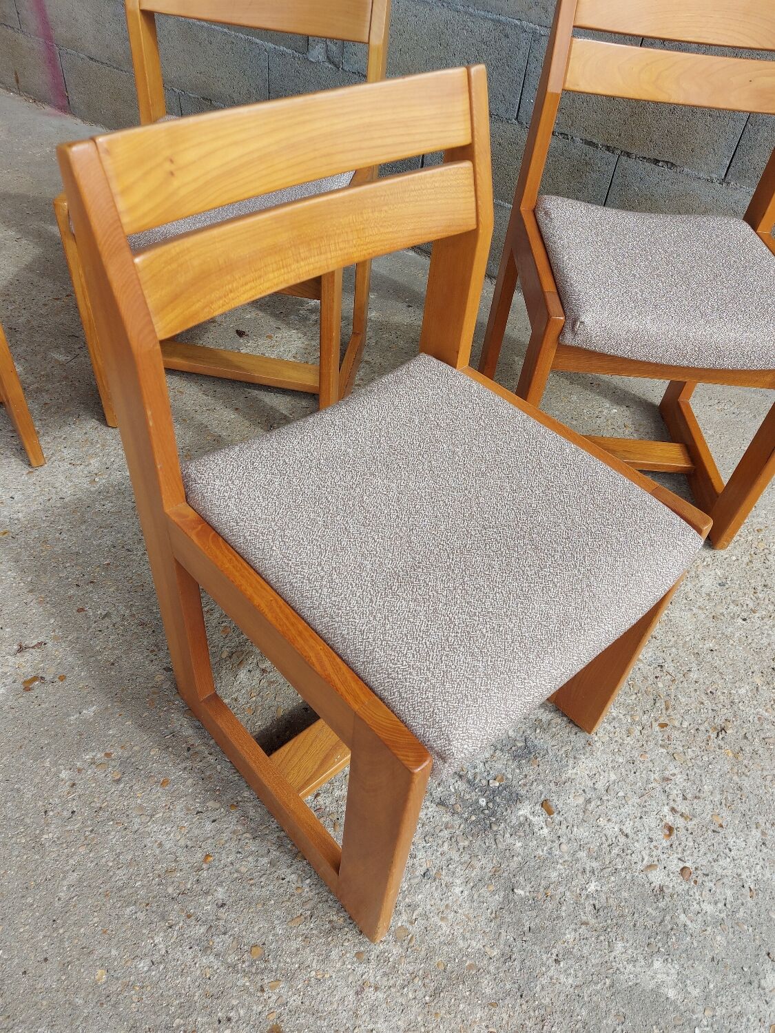 Set 4 chairs, scandinavian shape, year 1983