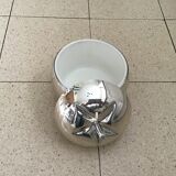 Ice bucket year 70