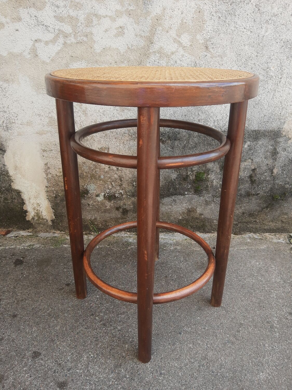 Wooden stool and vintage canning