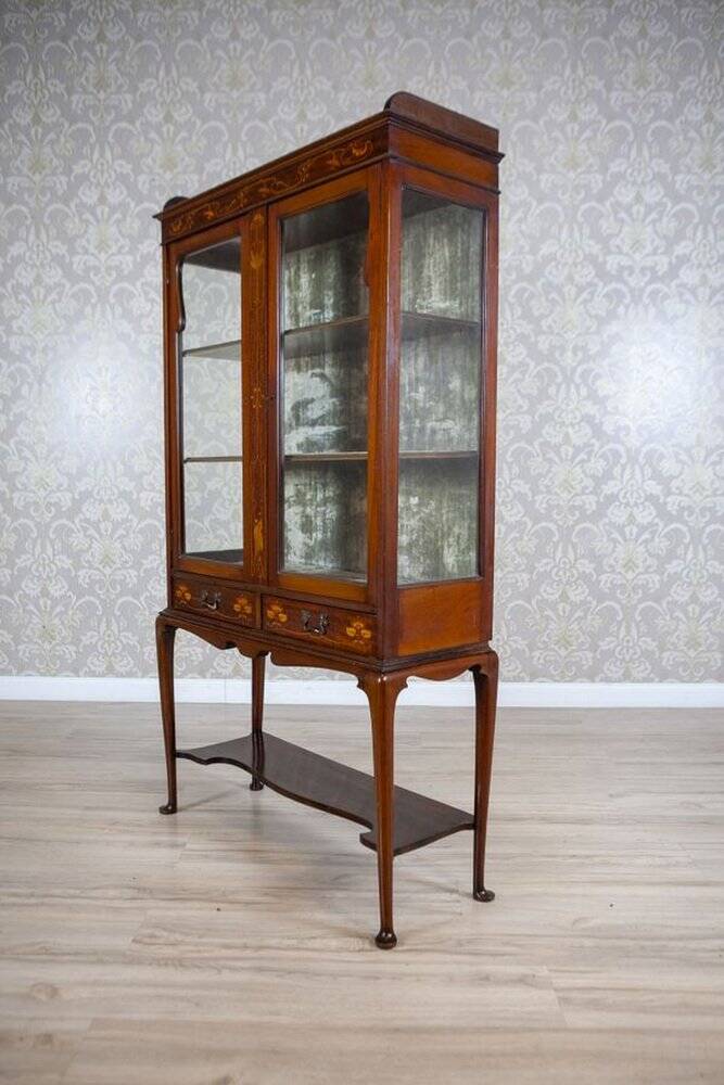 Vitrine en acajou incrustée anglaise