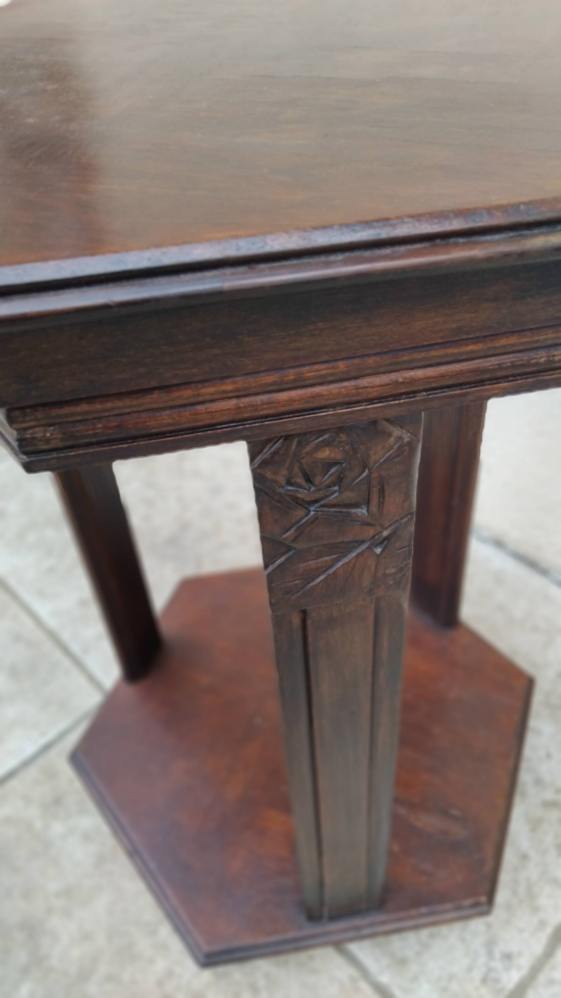 Vintage Art Deco powder room dressing table