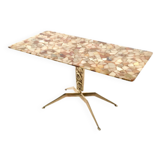 Table basse vintage en bronze avec plateau en marbre de différents types, Italie