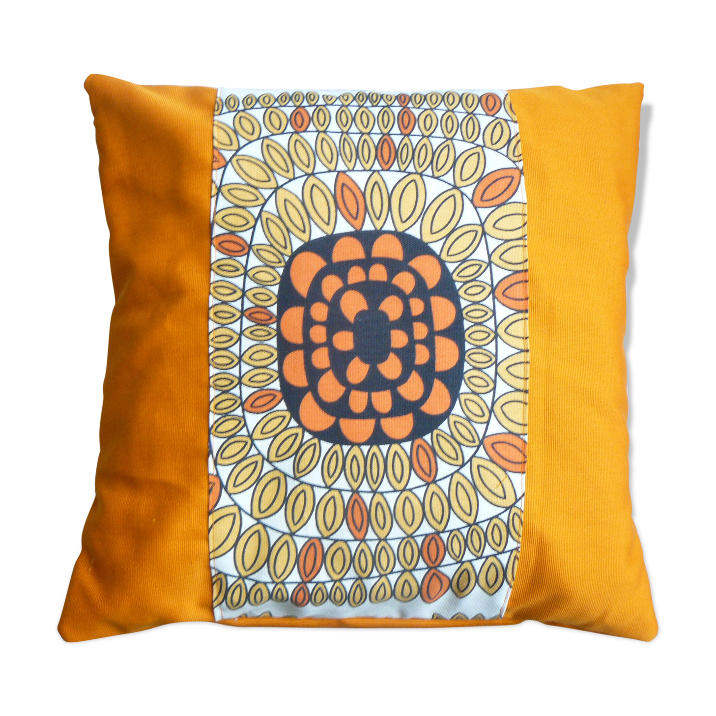 Cushion cover 70s fabric