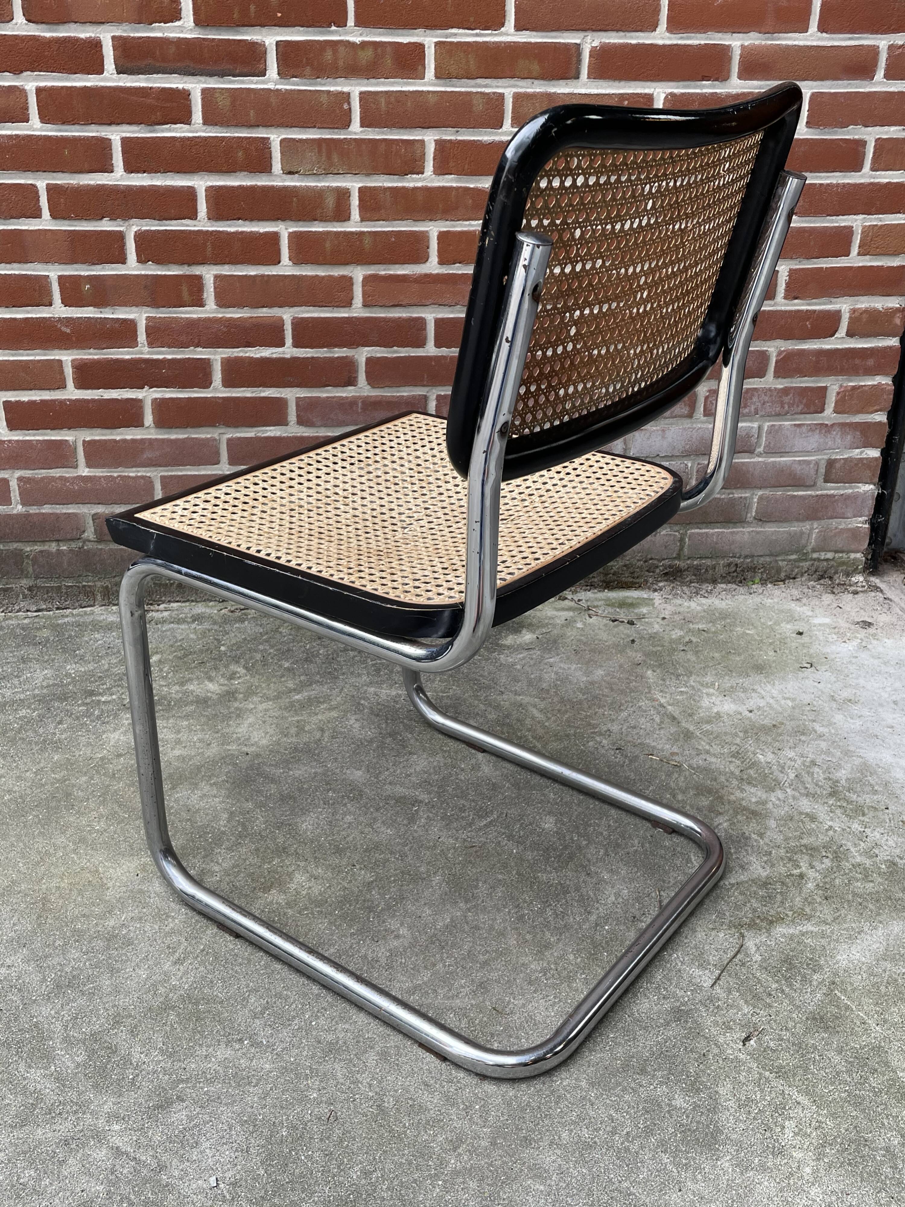 Cesca design chair b32 model