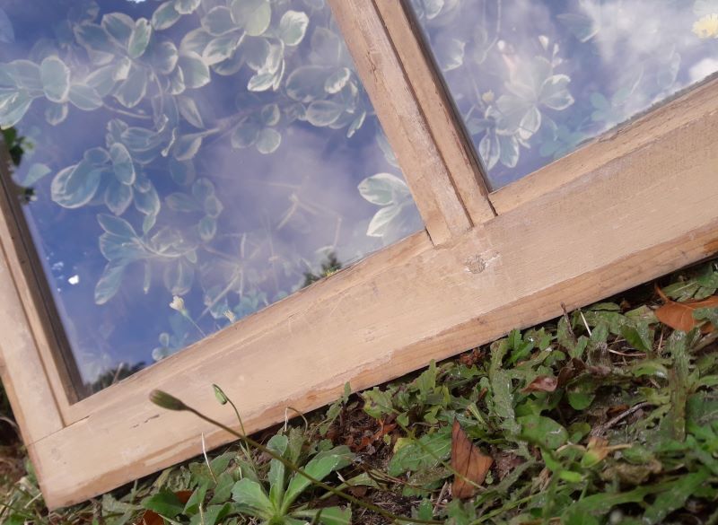 Glazed frame 70x83cm for partition