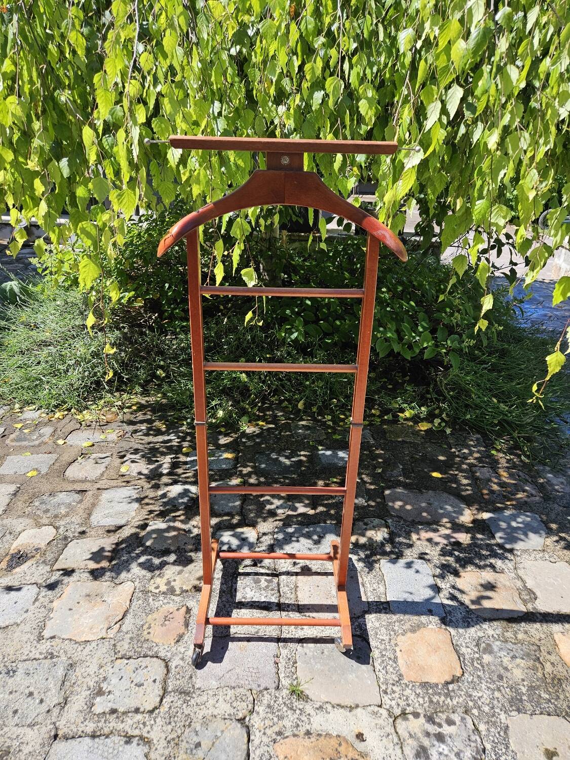 Fratelli Reguitti valet