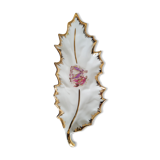Leaf-shaped bowl