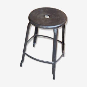 Nicolle stool