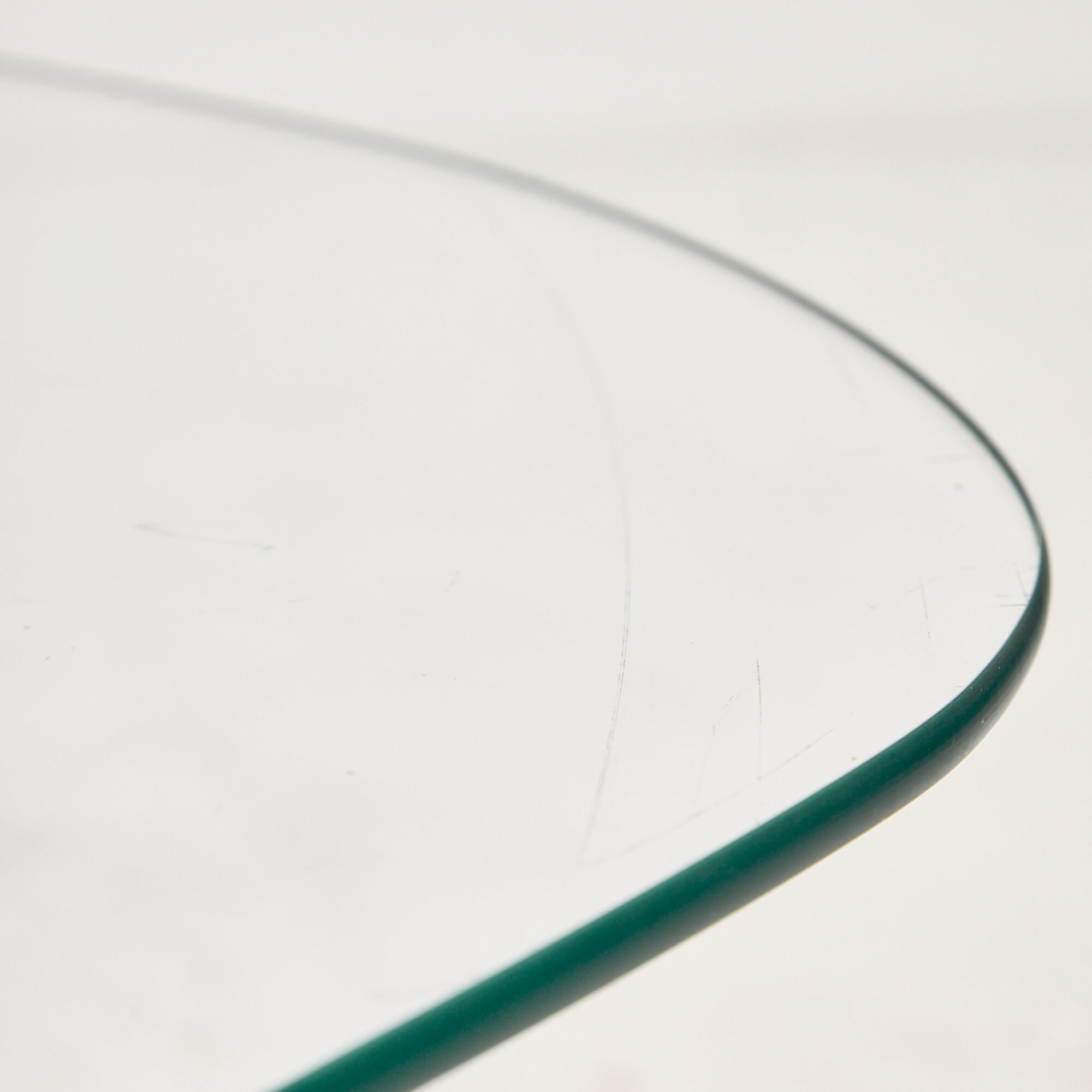 Table basse en fibre de verre