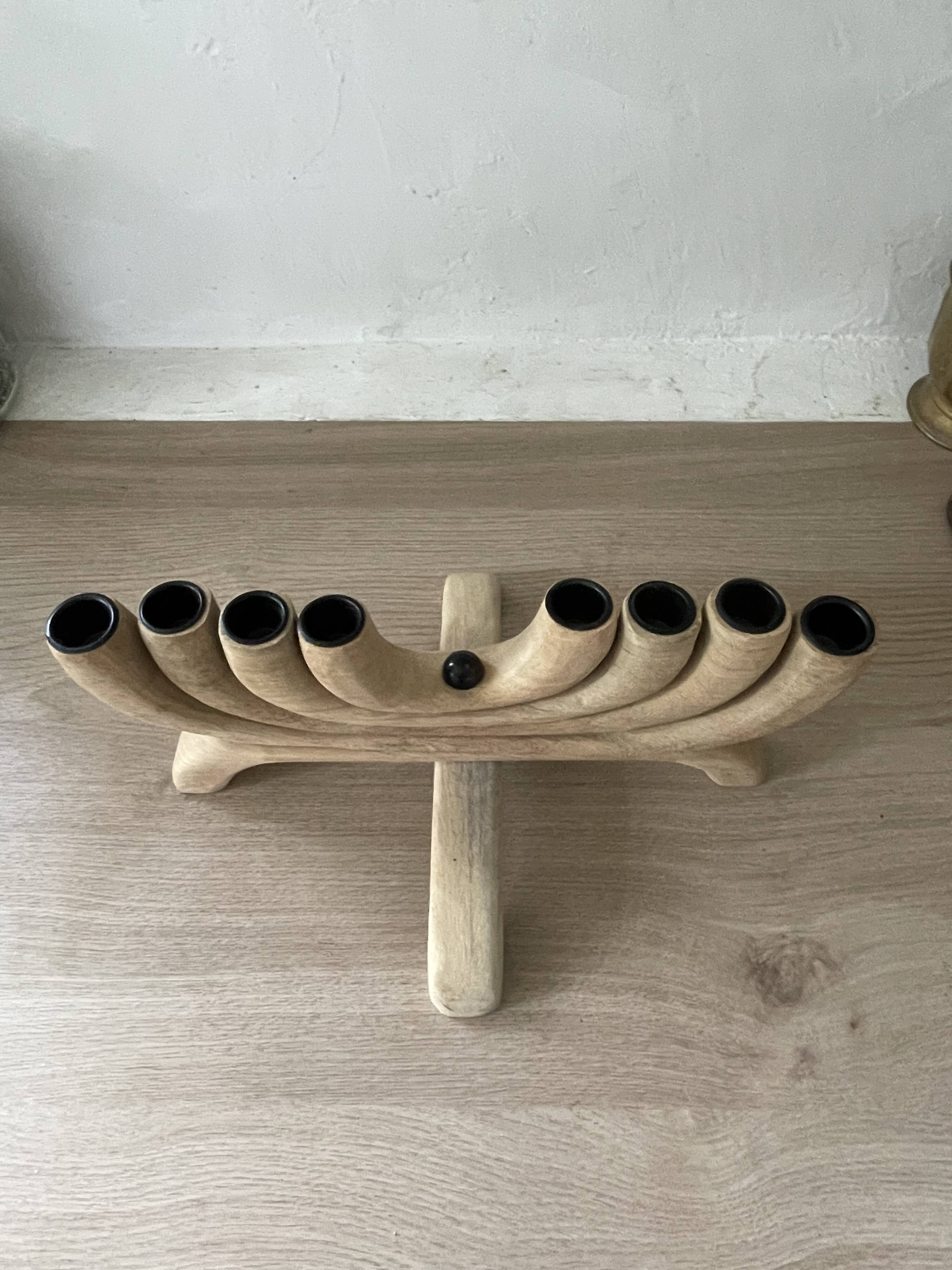 Scandinavian wooden chandelier with 8 branches