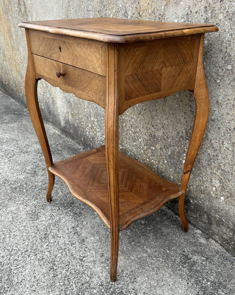 Louis XV style worker, wood and curly veneer, early 20th century