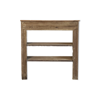 Fireplace mantle