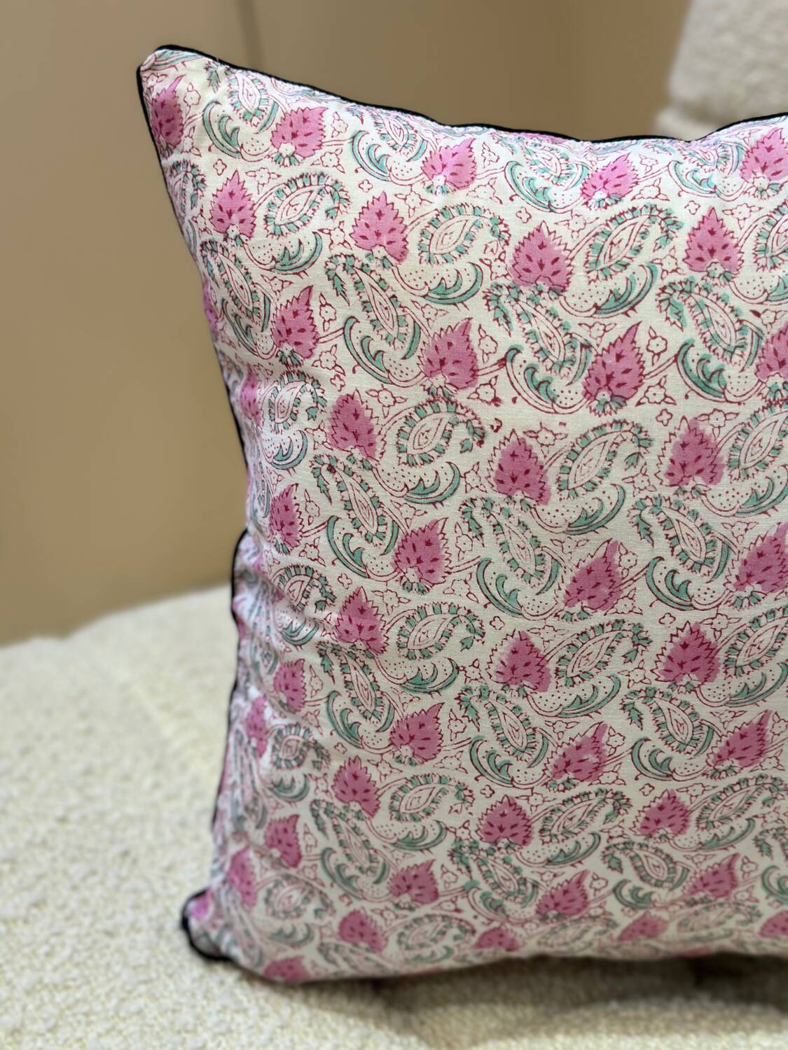 Coussin indien block print fleurs "fleur" - rose/blanc