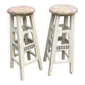 High stool in wood and fabric