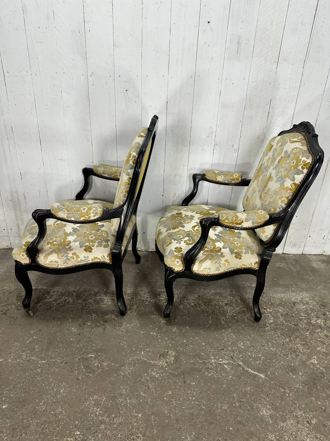 Paire de Fauteuils Cabriolets Louis XV