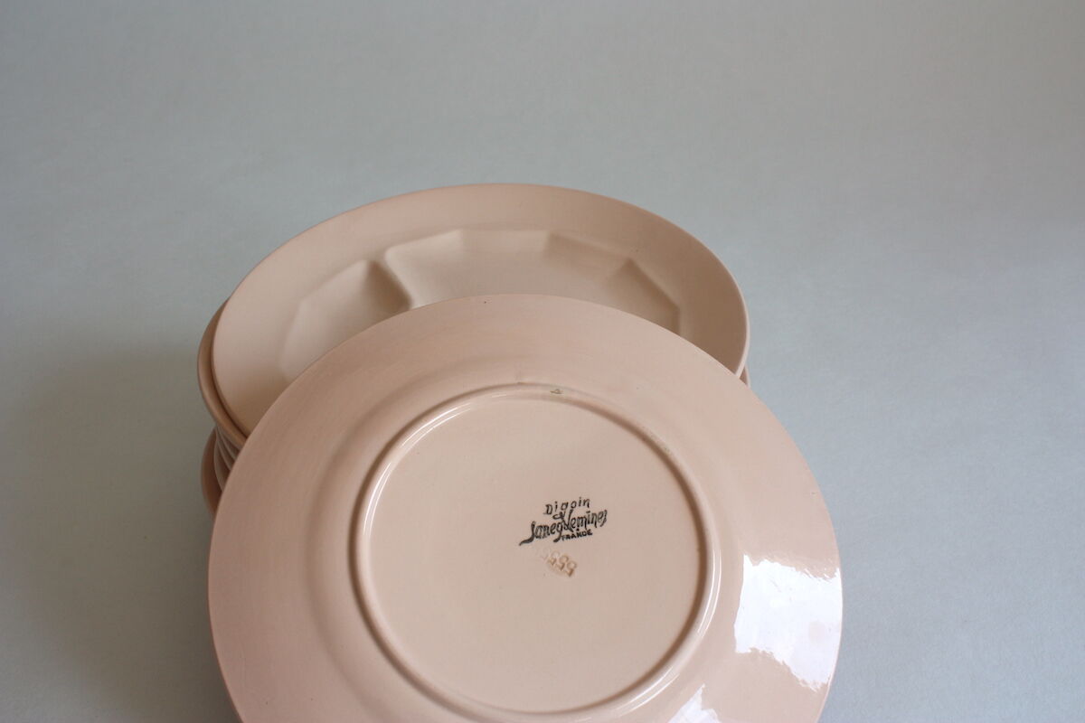 8 plates pink 50's Digoin