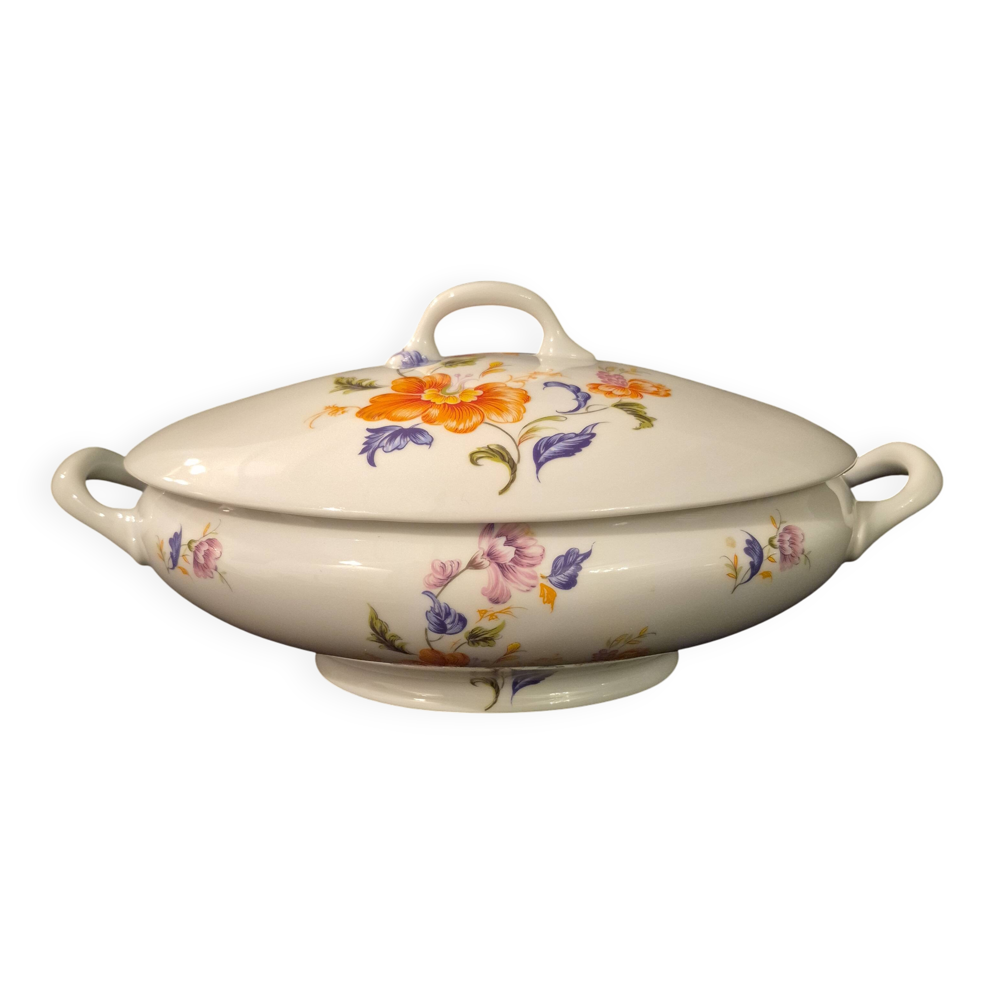 Oval soup tureen in Limoges porcelain, Salmon and Co (A525)