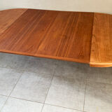 Danish teak dining table mSe Mobler, distributed by Samcom