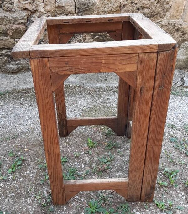 table espagnole ancienne à brasero