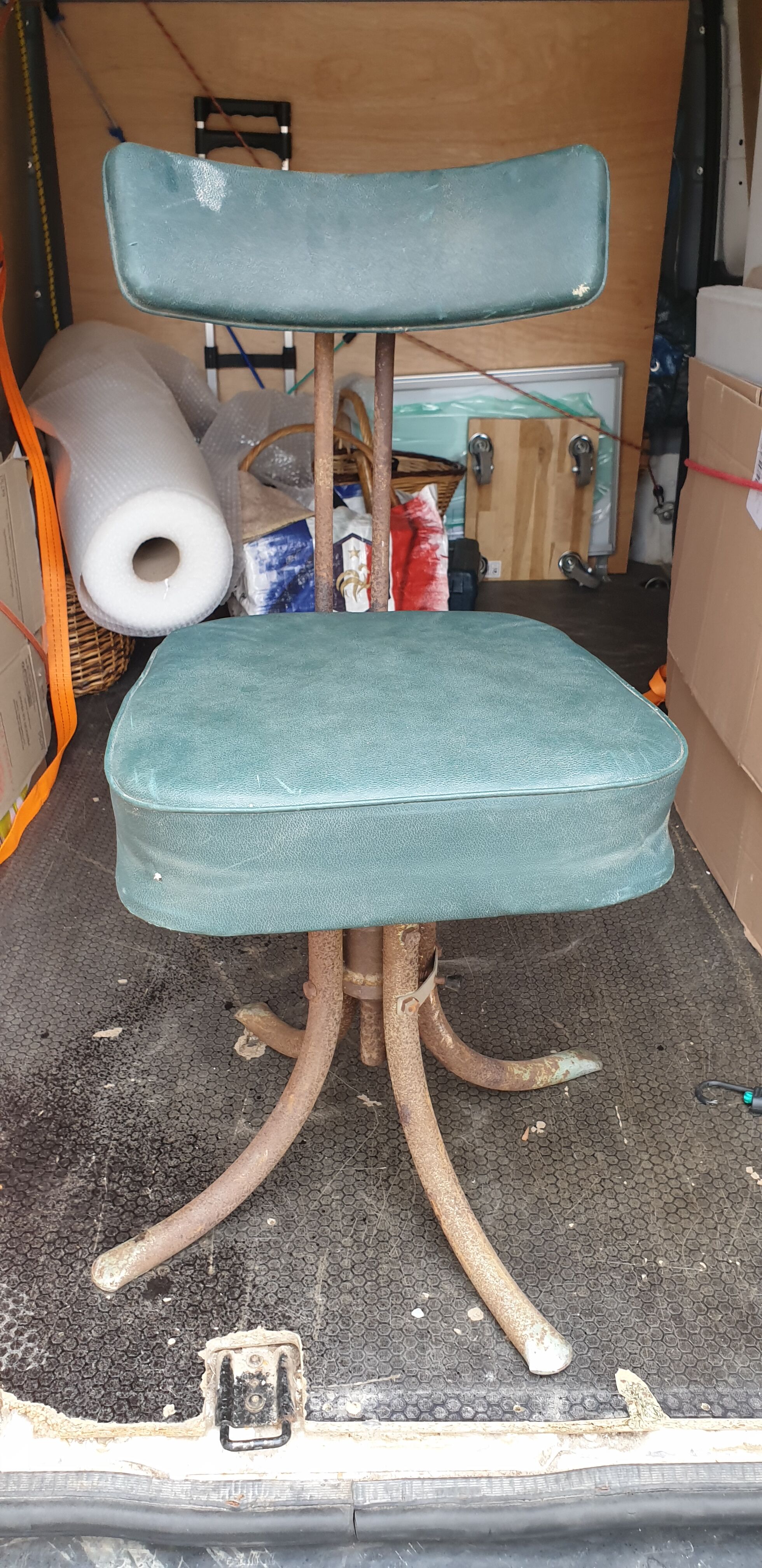 Swivel chair in green skai and chrome steel, Pullman, 1960