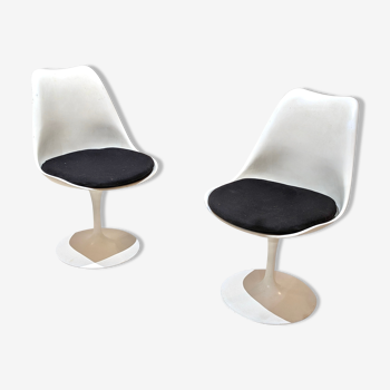 Lot de deux chaises "Tulip" de Eero Saarinen pour Knoll
