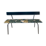 Bench lined