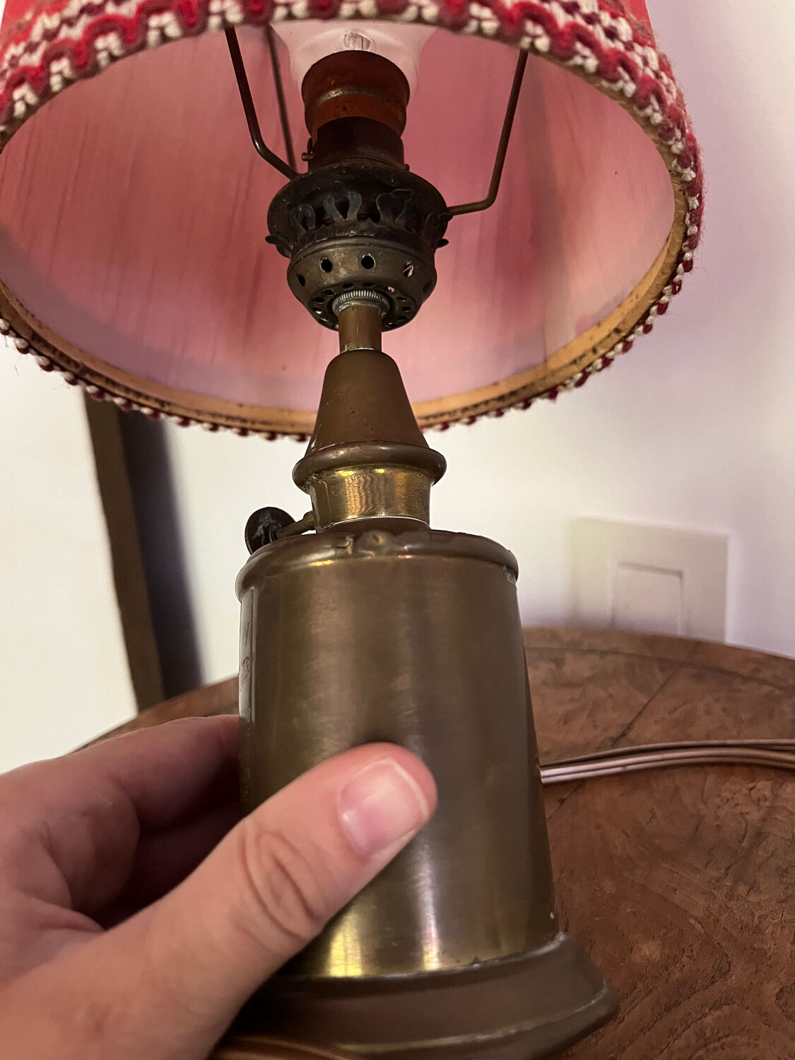 Vintage bedside lamp foot pigeon lamp