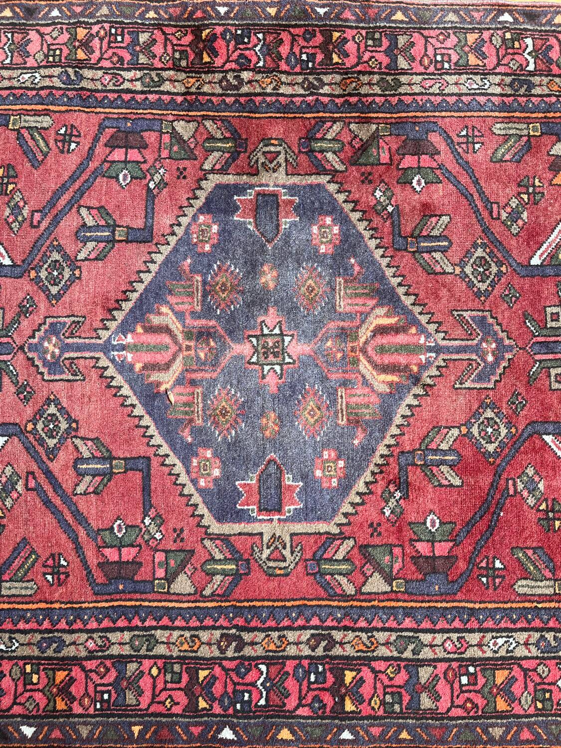 Antique Persian Handmade Oriental Rug 200cmx125cm